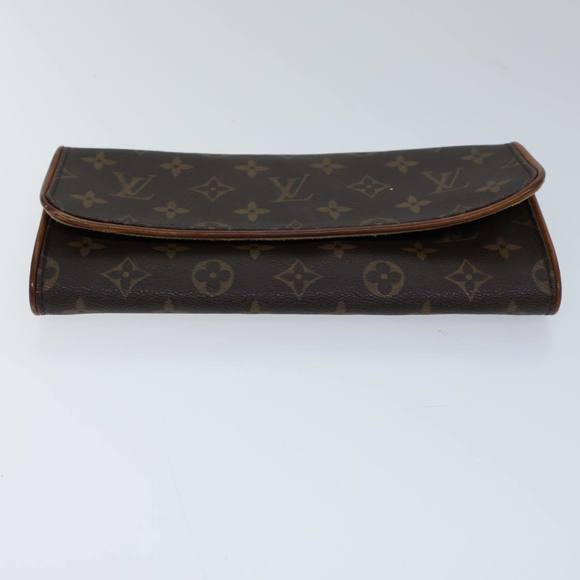 LOUIS VUITTON Monogram Pochette Twin GM Shoulder Bag M51852 LV Auth 70699 - Picture 6 of 16